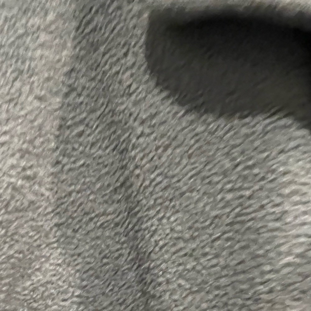 Shacket - Picture 2 of 3